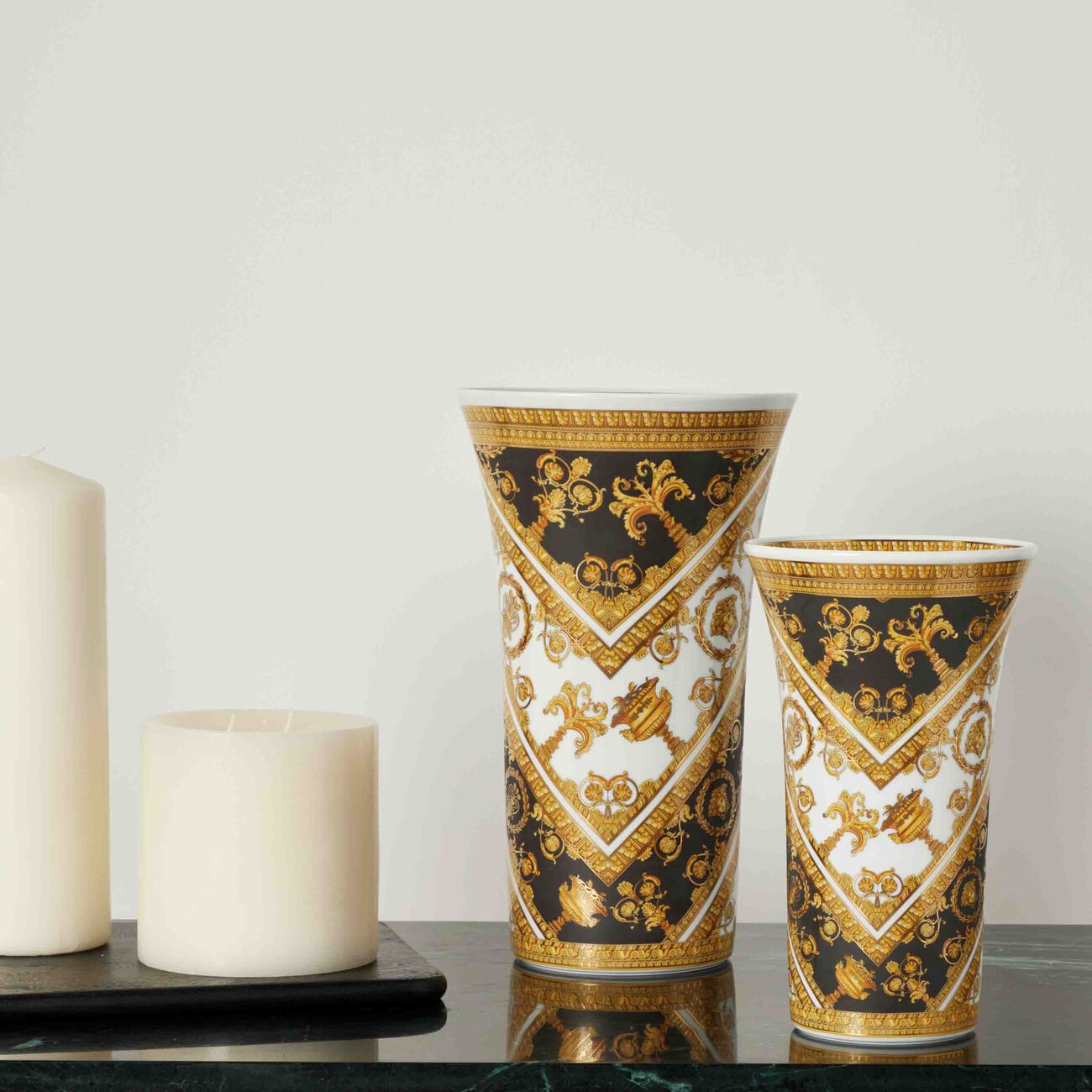 versace i love baroque vase medium black