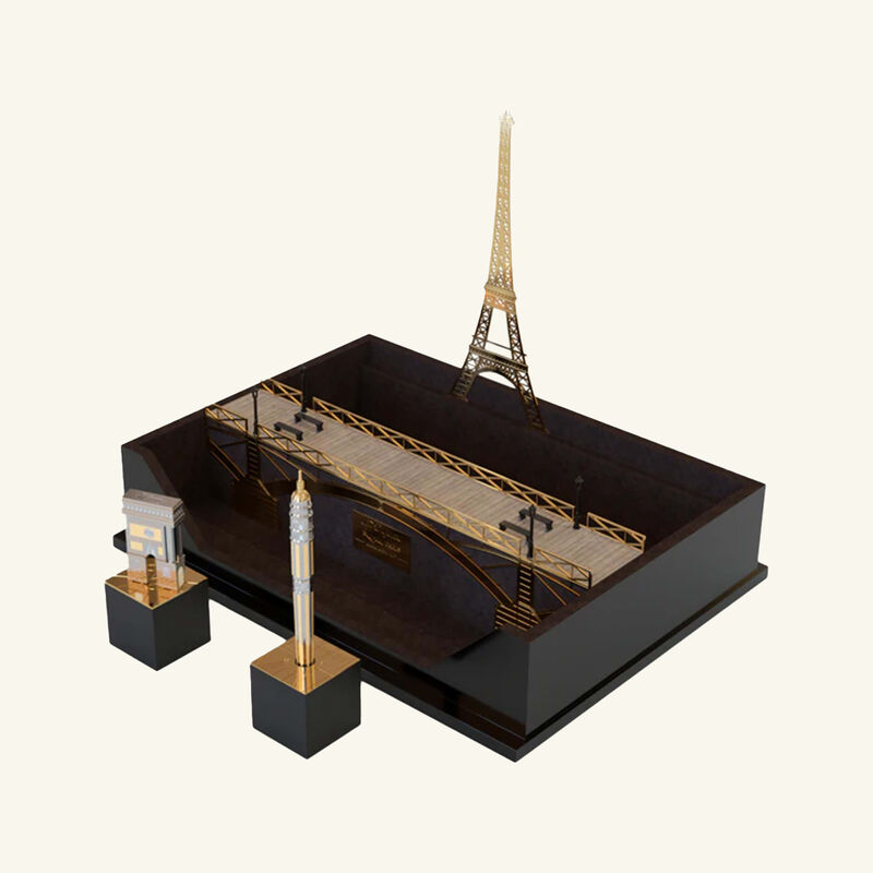 S.T. Dupont Loves Paris Collector’s Limited Edition 150 Pieces Silver st dupont s t dupont loves paris collector s limited edition 150 pieces silver