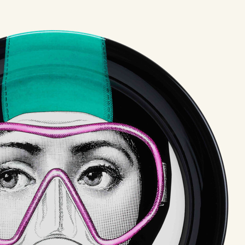 fornasetti silviasub tray round black