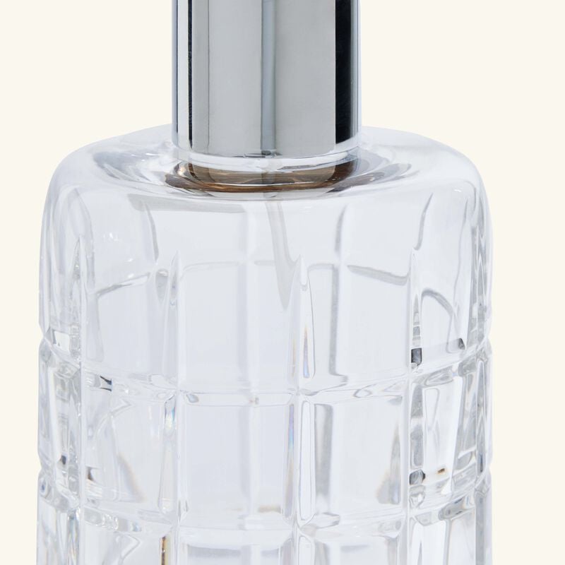 ماريو تشيوني زجاجة عطر أسطوانية الشكل مع مضخة
