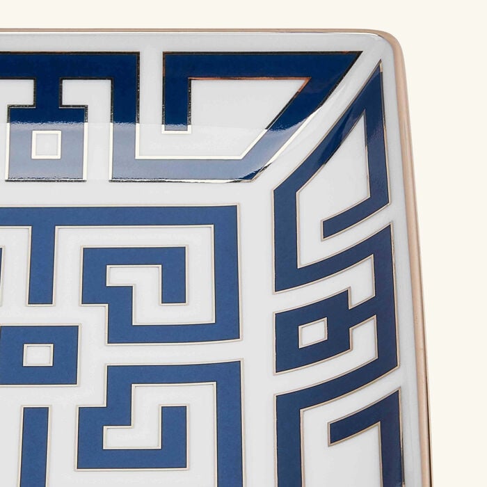 Labirinto Zaffiro Serving Tray Small Blue ginori 1735 labirinto zaffiro serving tray small blue