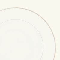 طبق الحساء آلبي باللون الفضي 23 سم كريستوفل طبق الحساء آلبي باللون الفضي 23 سم