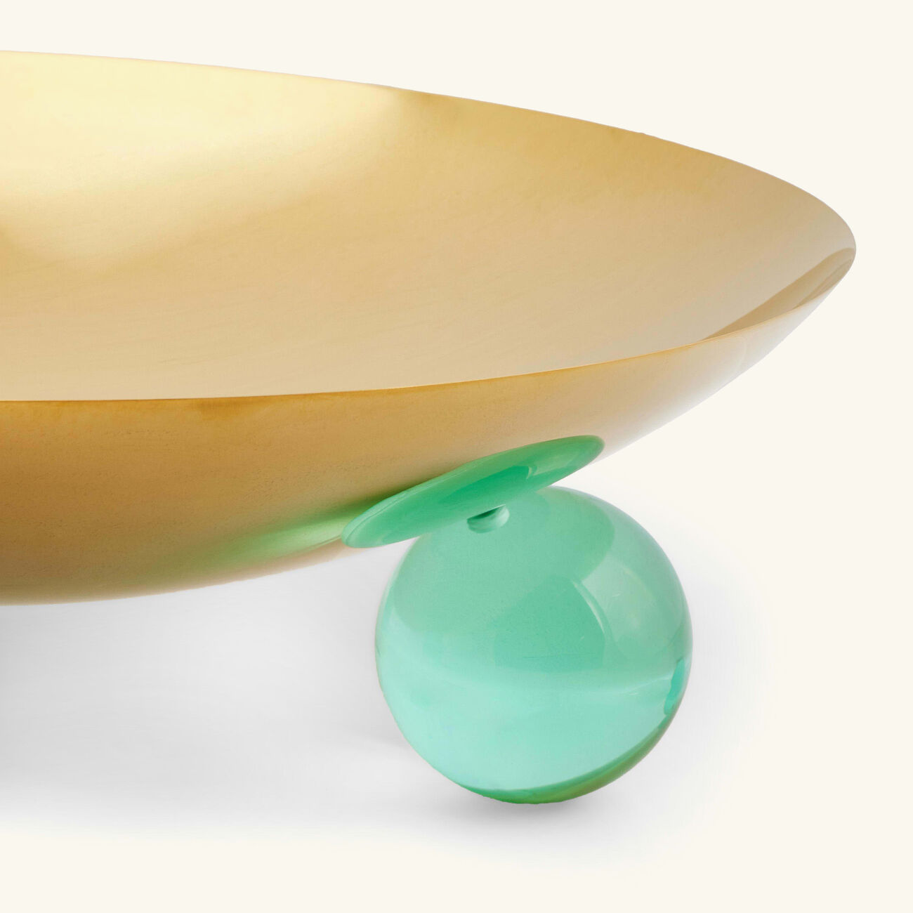 Globo Tripod Centerpiece Gold jonathan adler globo tripod centerpiece gold