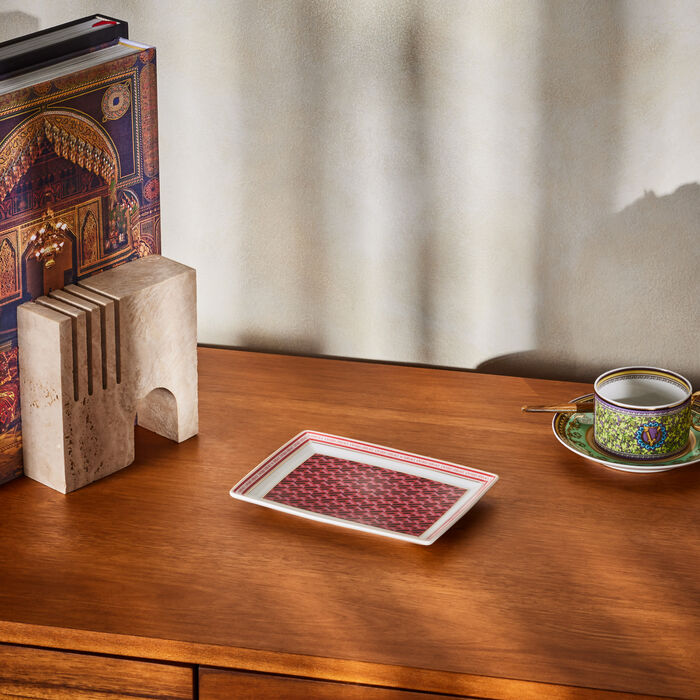 versace la greca signature serving platter rectangular red 21cm