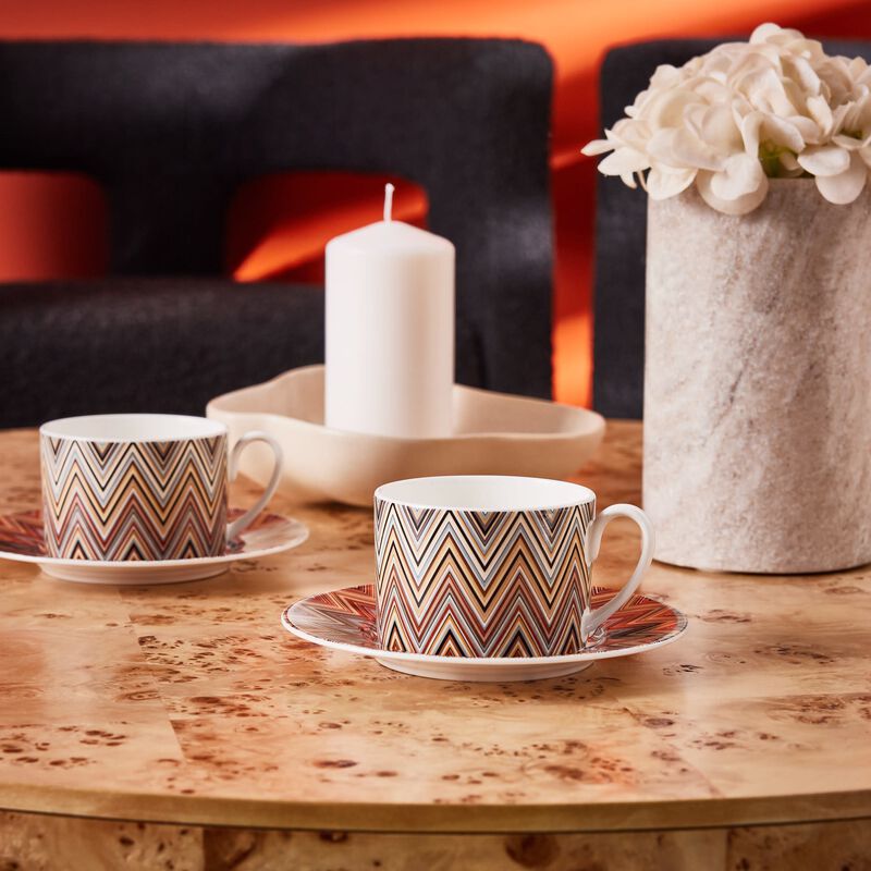 ميسوني هوم طقم زيك زاك جاريس المؤلف من 6 فناجين للشاي مع صحونها باللون البني