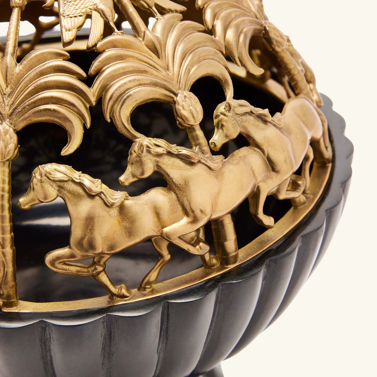 ira udaipur ashwa bakhoor burner