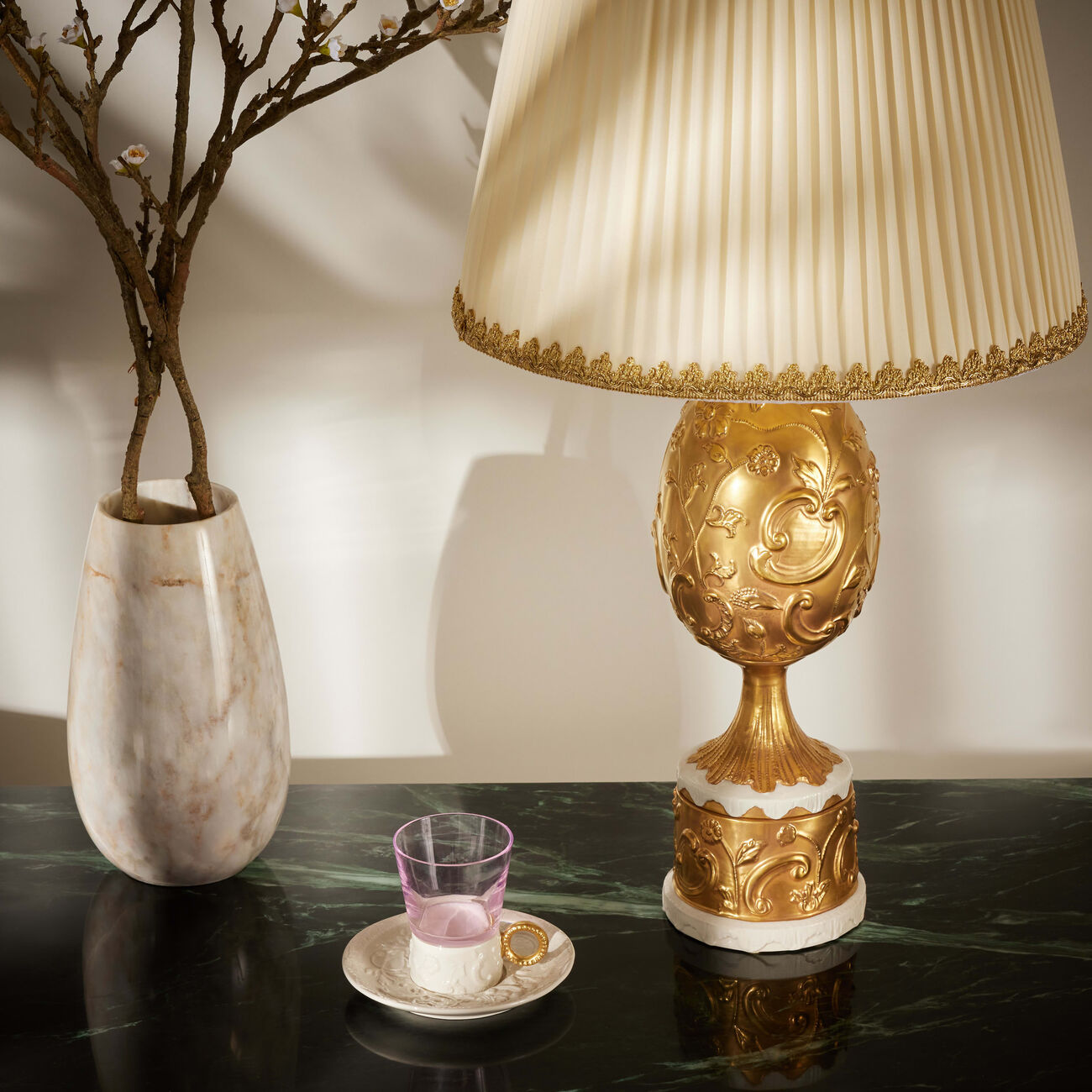 فيلاري فنجان الشاي رمز أبيض