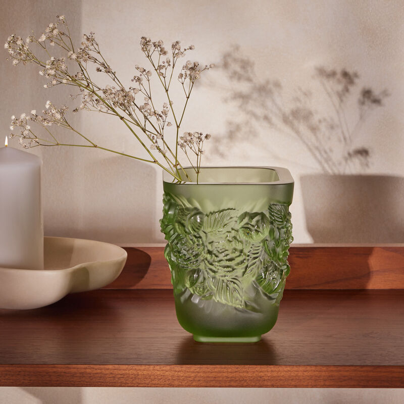 Pivoines Vase Mini Green lalique pivoines vase mini green