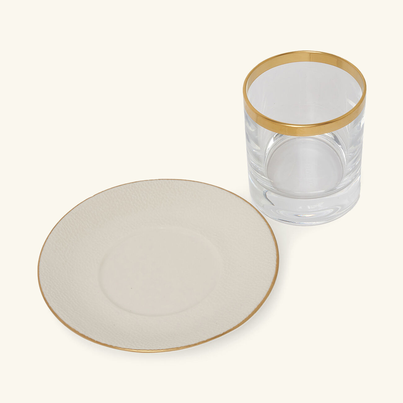 فيلاري فنجان الآيس كريم دريسج مع صحنه شفاف