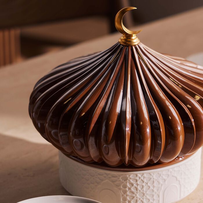 Majestic Nights Box with 4 Plates Brown lladro majestic nights box with 4 plates brown