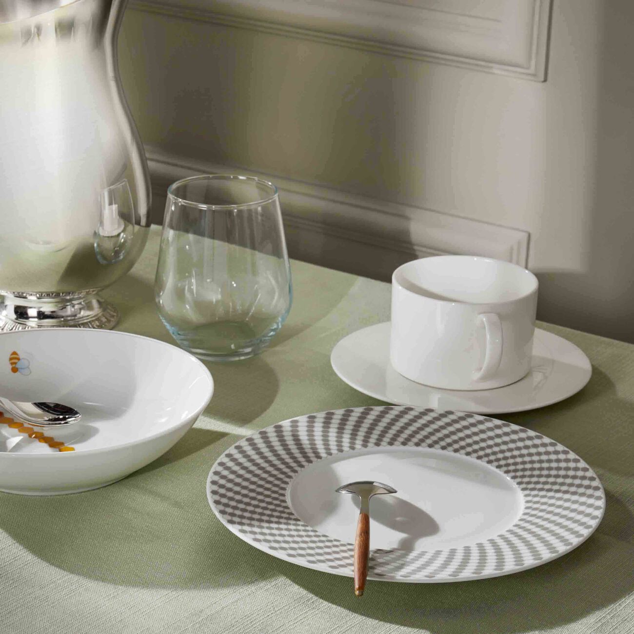 كريستوفل طبق الحلويات ماديسون 6 دائري رمادي 21 سم