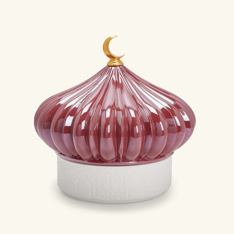 lladro majestic nights box with 4 plates garnet