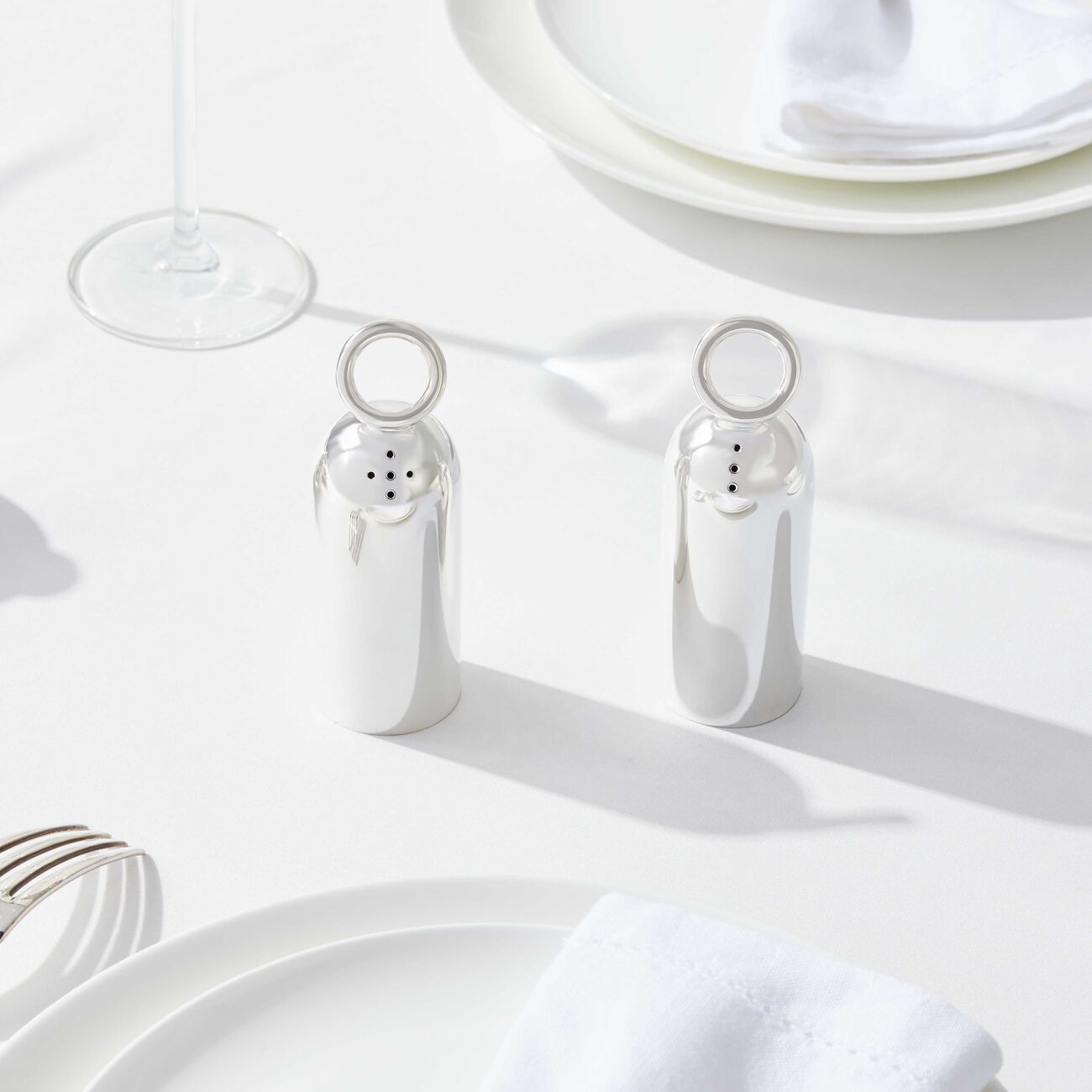 كريستوفل مرشتا الملح والفلفل فيرتيجو باللون الفضي