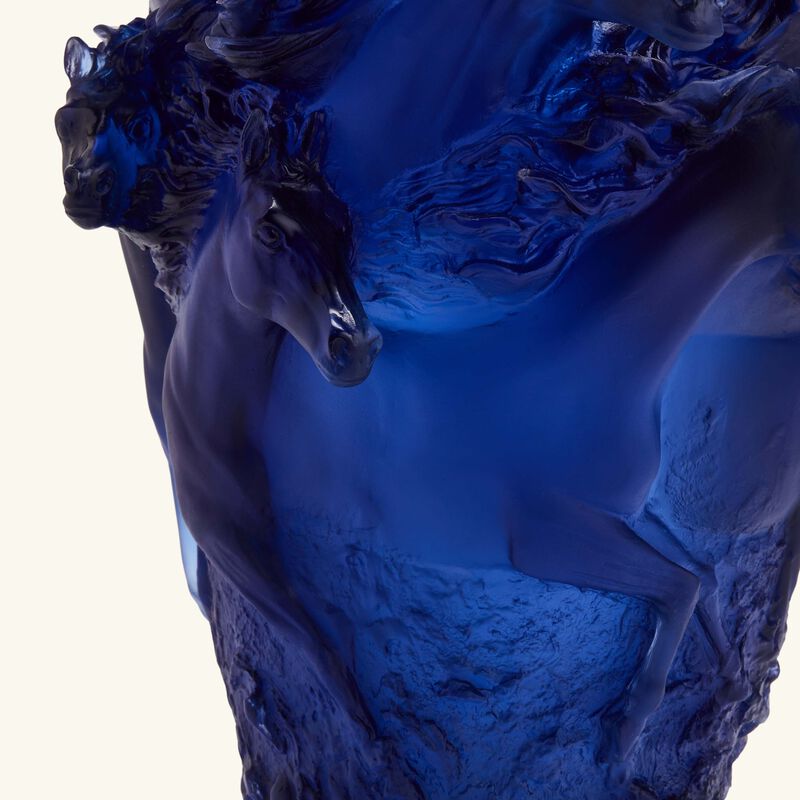 daum horses vase medium blue