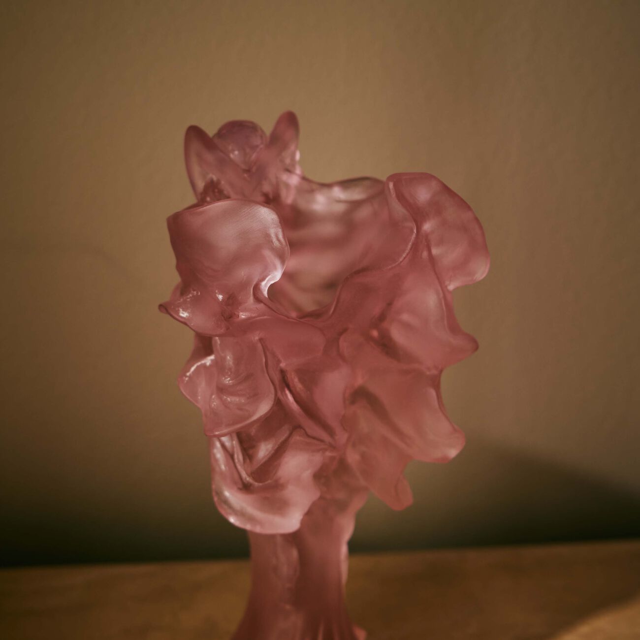 Poetic by Tamara Ralph Vase Small Pink Limited Edition daum poetic by tamara ralph vase small pink limited edition