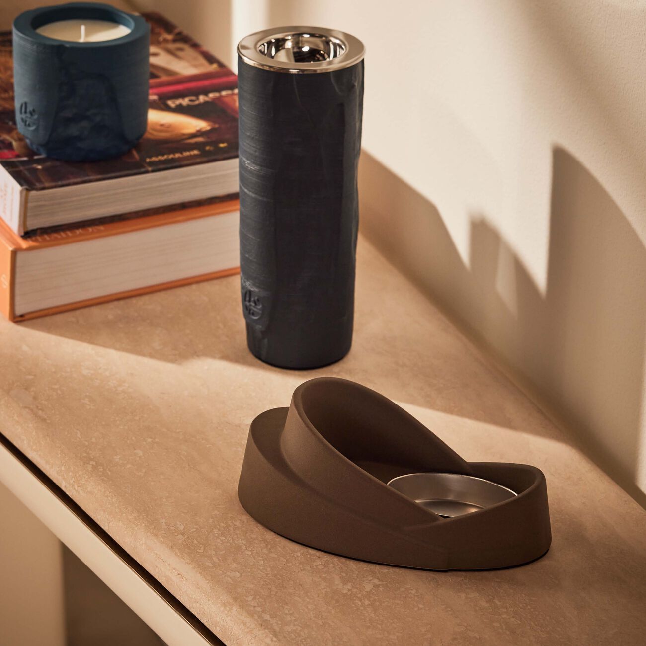 يدا مبخرة إمبريس