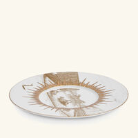 طقم فيرساي أنشانتي مؤلف من أربعة فناجين للشاي مع صحونها برناردو طقم فيرساي أنشانتي مؤلف من أربعة فناجين للشاي مع صحونها