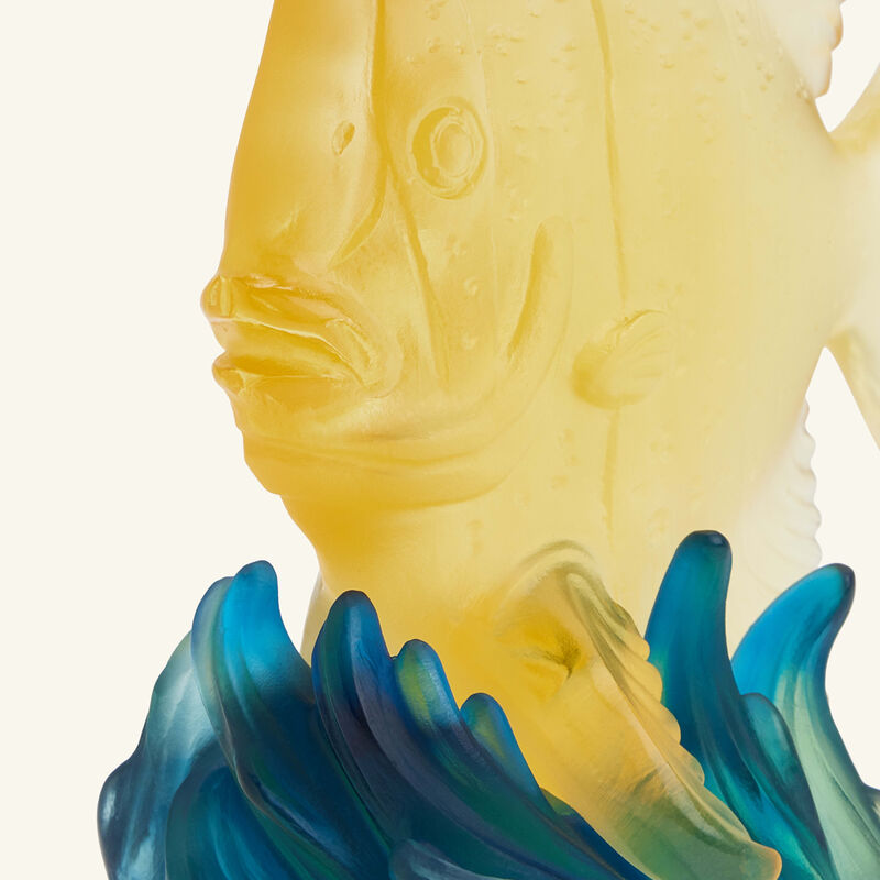 دوم منحوتة سمكة مايا بلاتاكس صغيرة صفراء