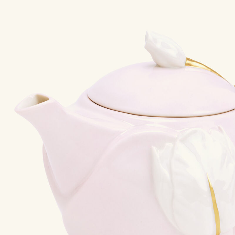 villari tulip tea pot pink