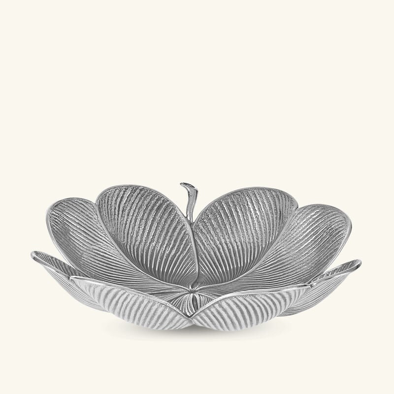 buccellati clover leaf bowl medium silver