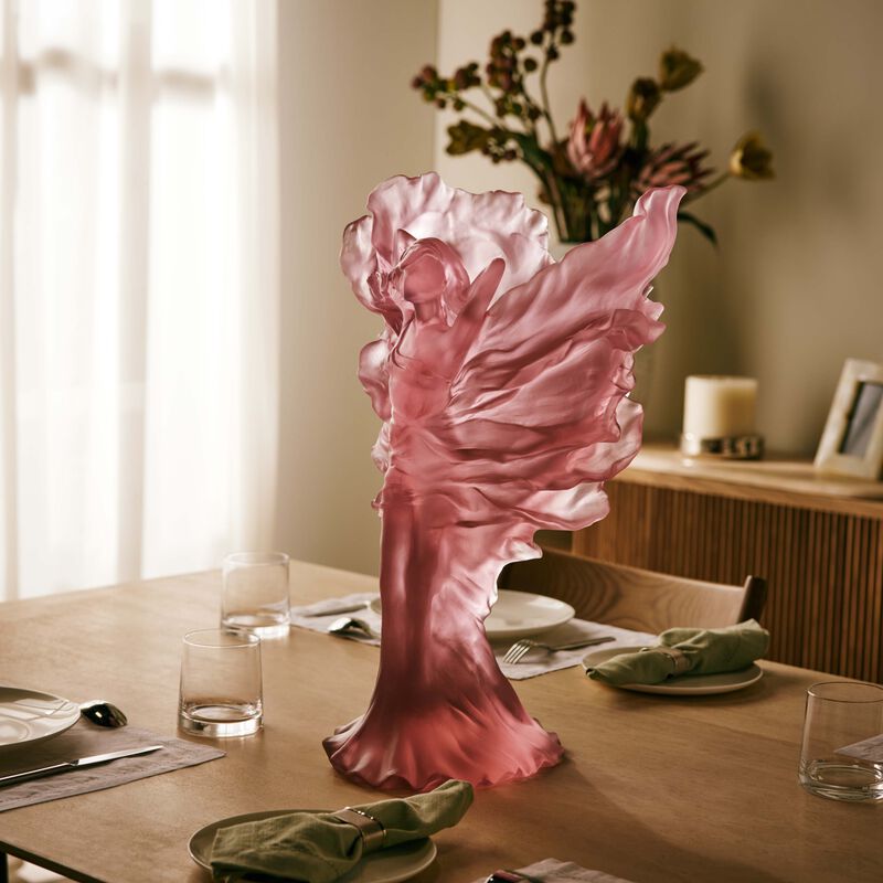 Poetic by Tamara Ralph Vase Extra Large Pink Limited Edition daum poetic by tamara ralph vase extra large pink limited edition