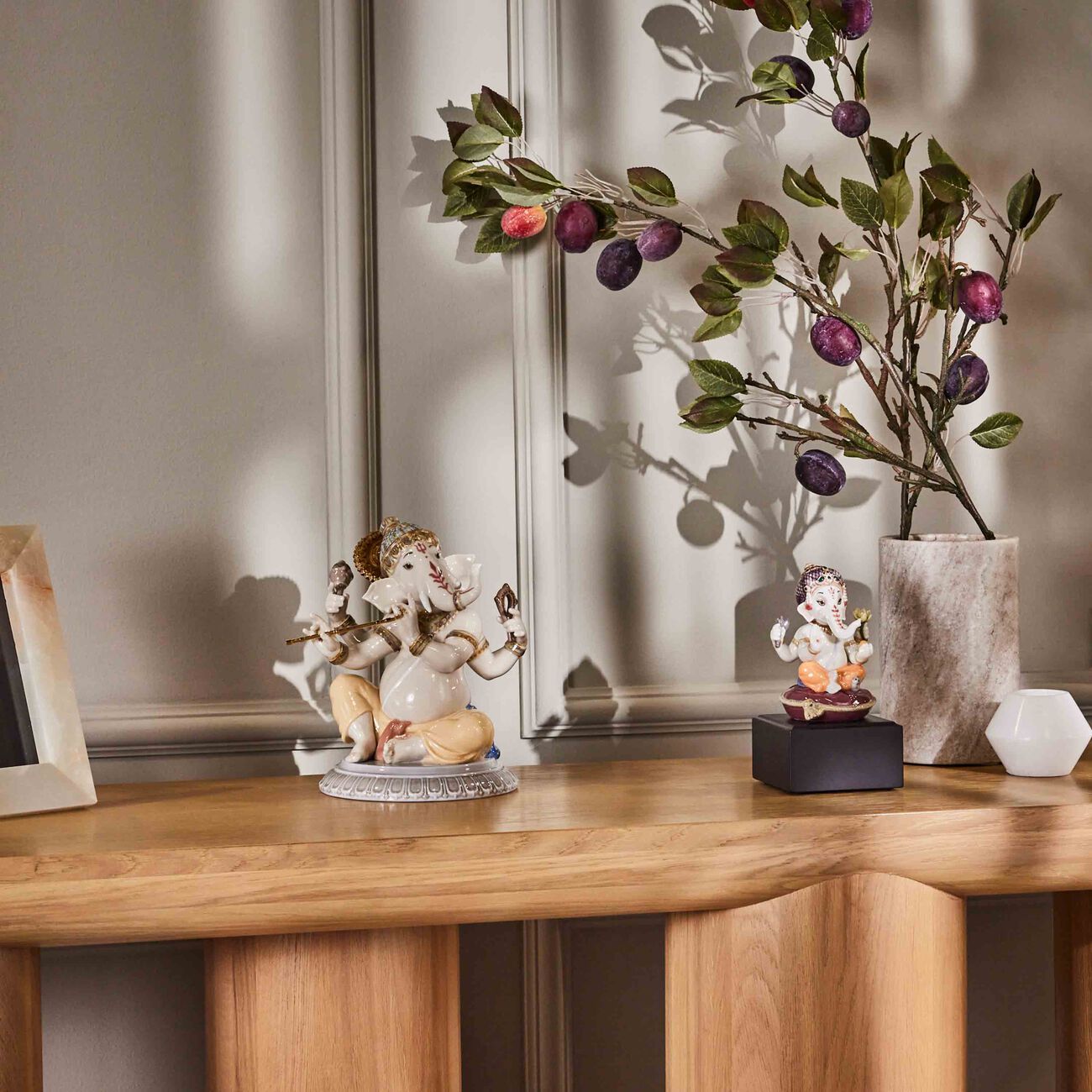 lladro bal ganesha sculpture small red