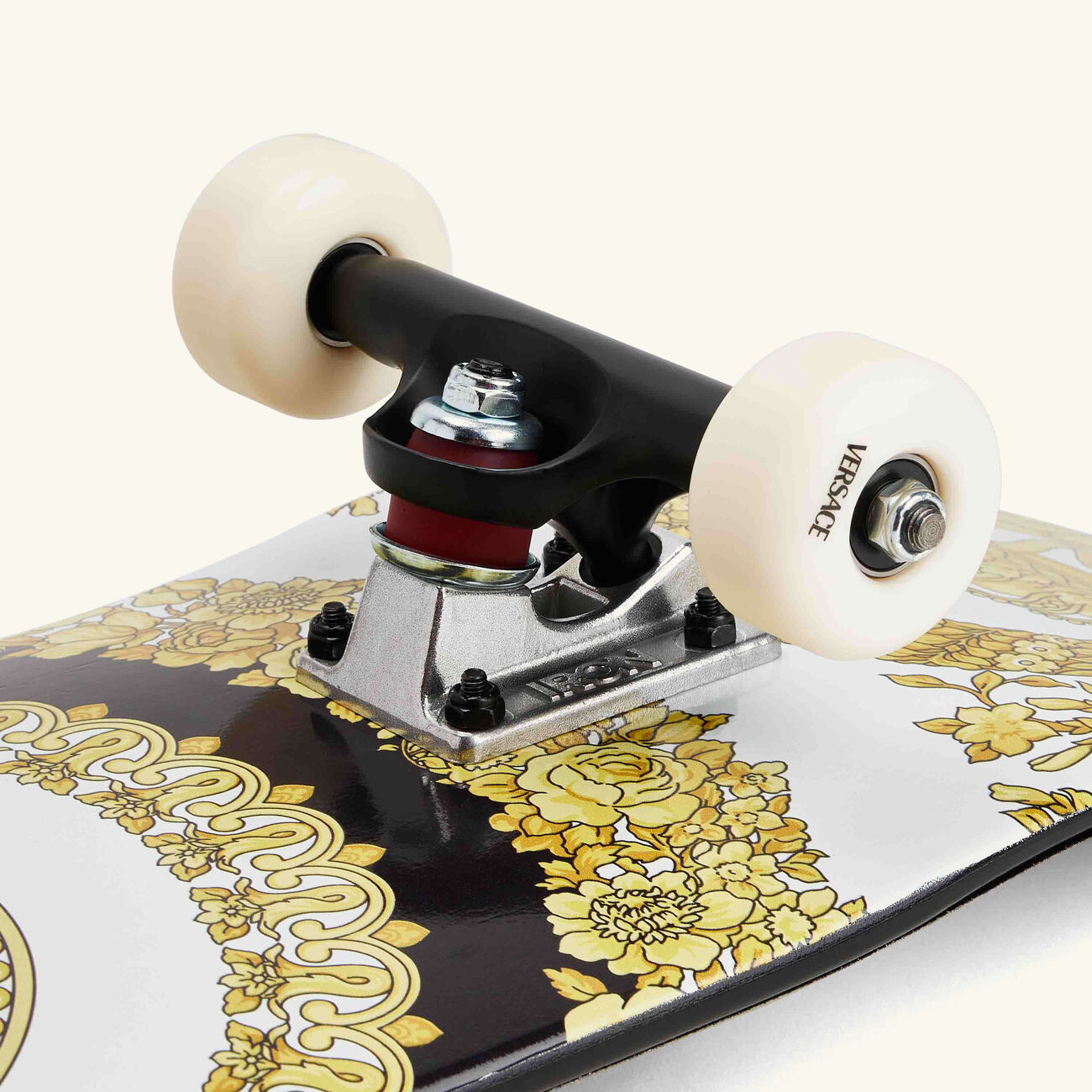 Barocco Skateboard versace barocco skateboard
