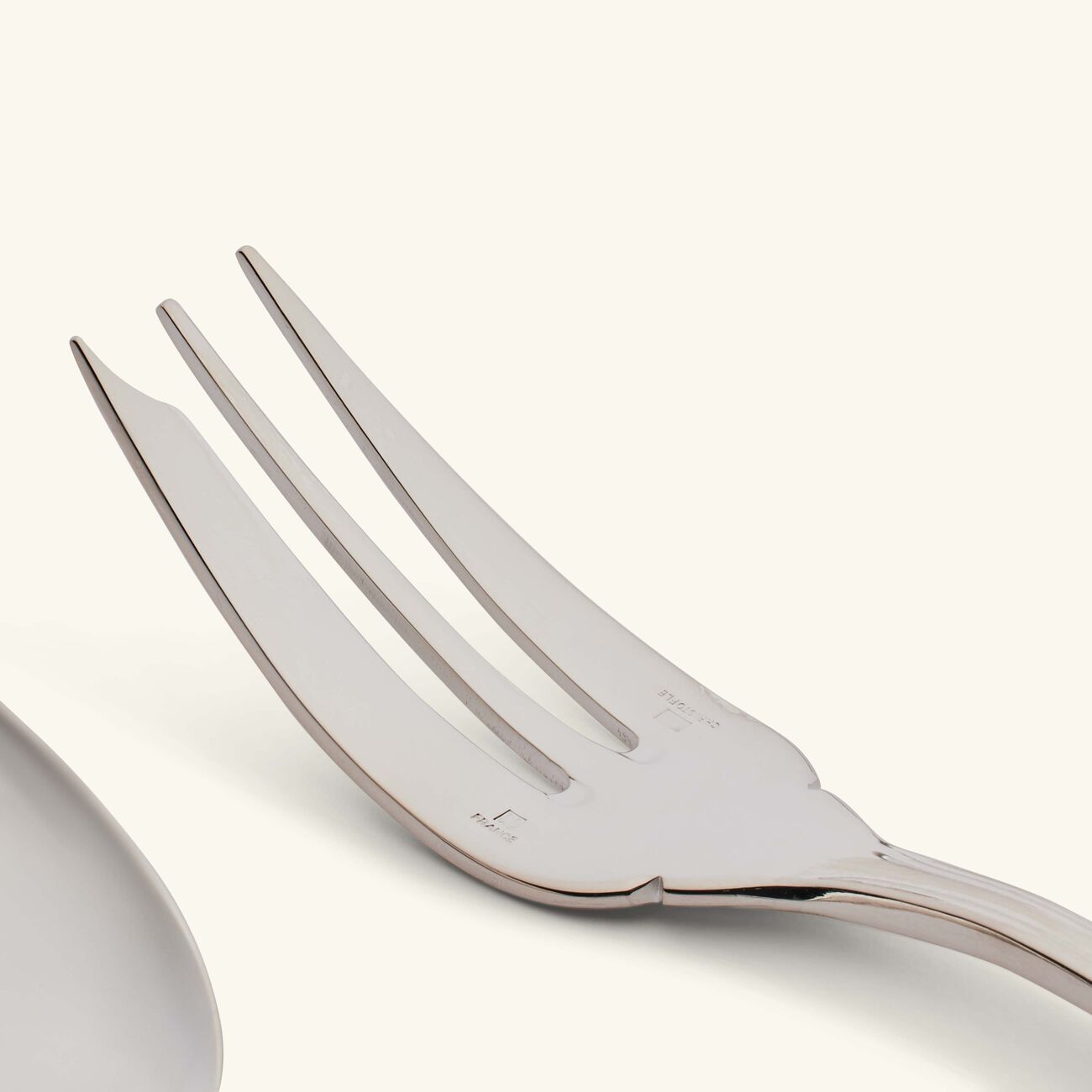 كريستوفل طقم آلبي للتقديم مطلي بالفضة مع علبة هدايا