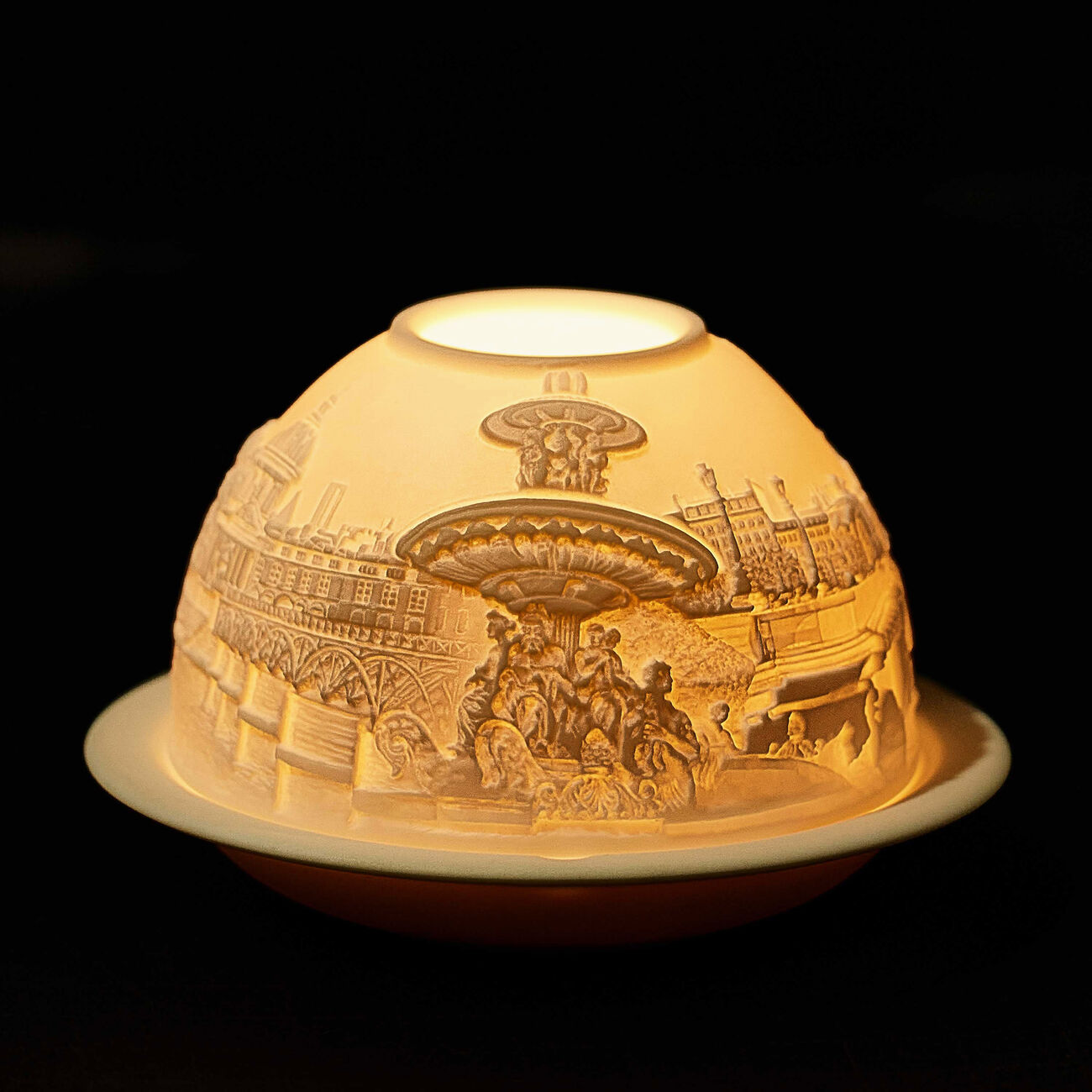 bernardaud paris along the seine lithophanie