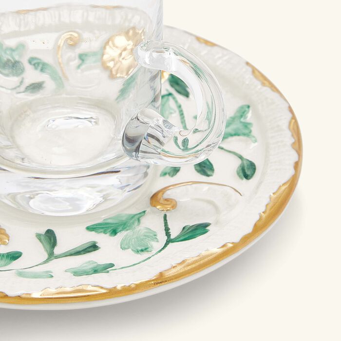 فنجان الشاي العربي تاورمينا مع صحنه باللون الأخضر فيلاري فنجان الشاي العربي تاورمينا مع صحنه باللون الأخضر