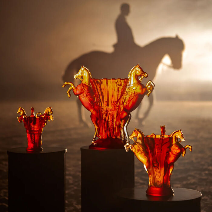 daum r ve equestre vase small amber