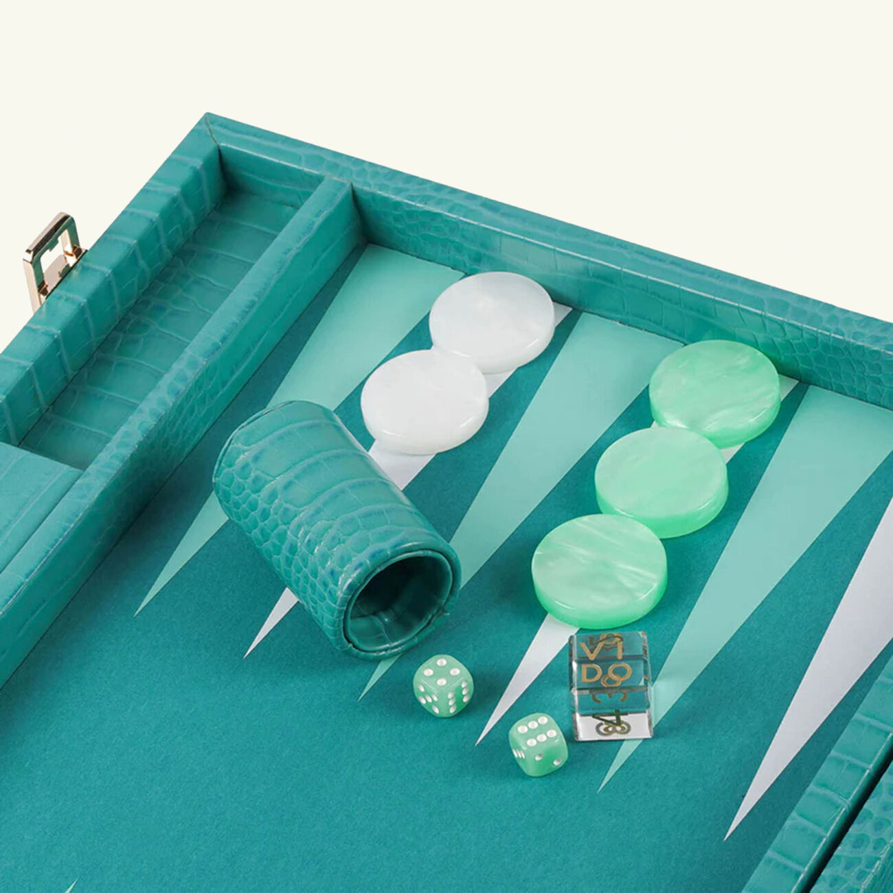 Teal Alligator Backgammon Set vido teal alligator backgammon set