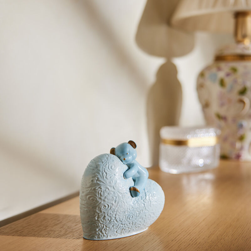 فيلاري منحوتة ماي لاف بيبي بيضاء