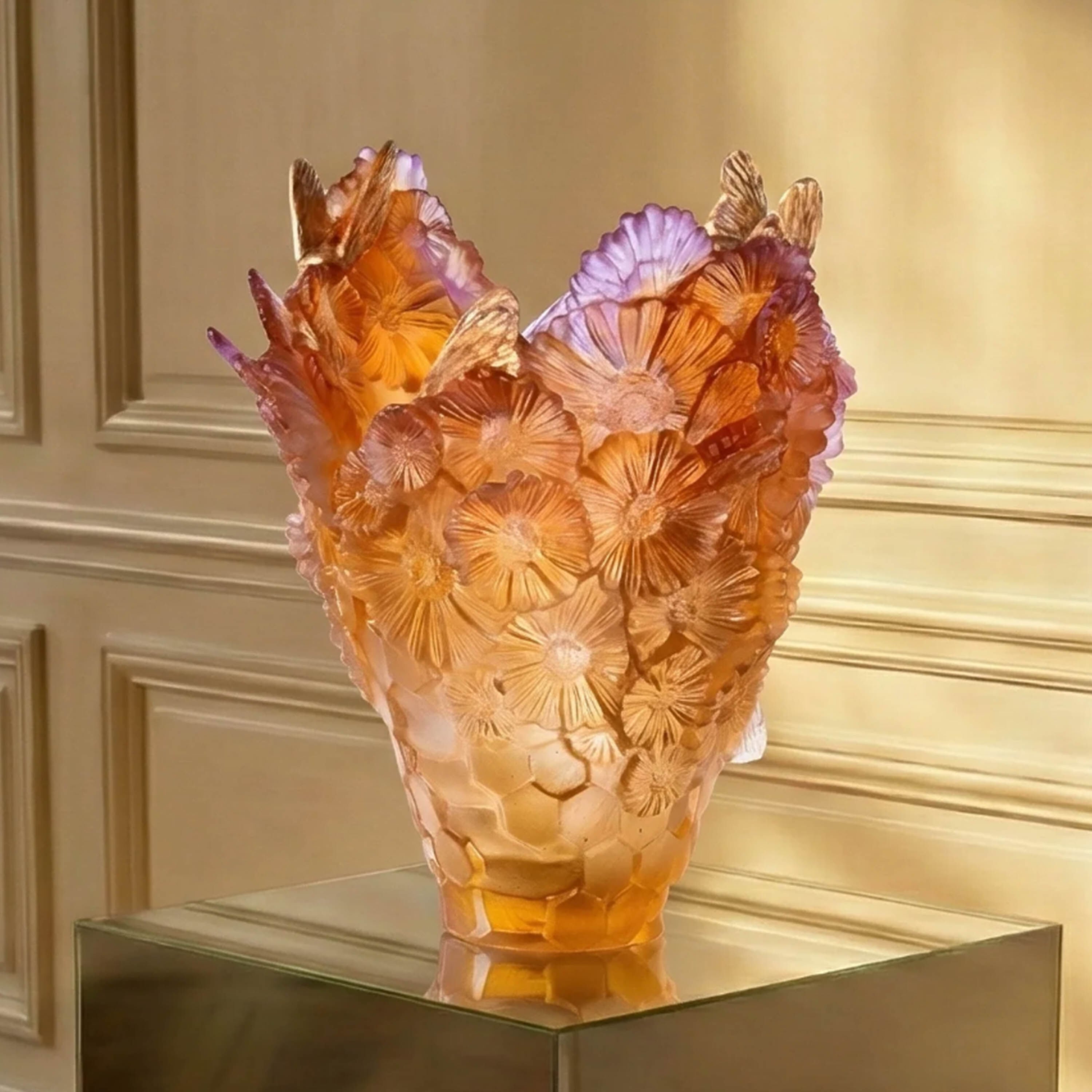 工芸品 Crystal Daum France Daum: Exquisite French Crystalware | Tanagra KSA