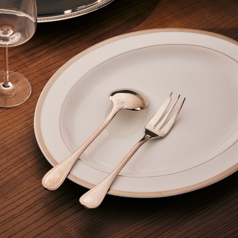 كريستوفل شوكة التقديم مالميزون باللون الفضي