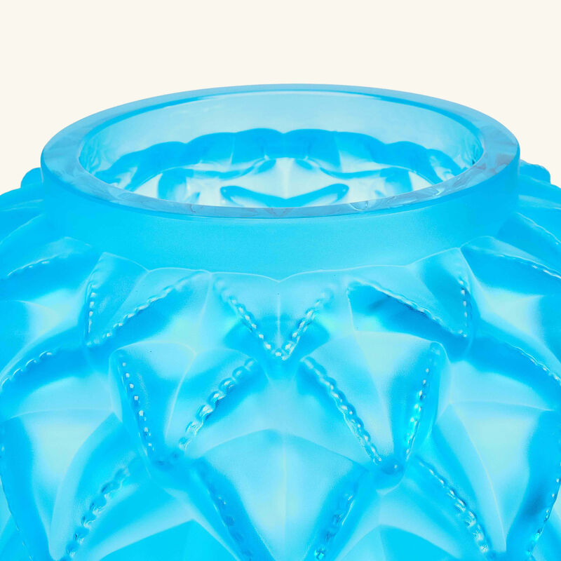 lalique languedoc vase small blue