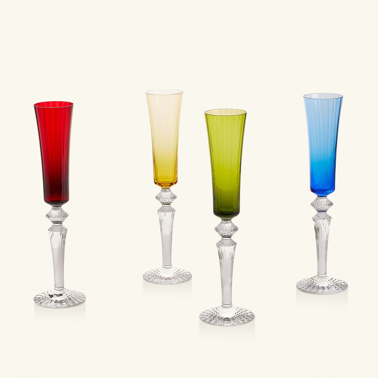 باكارا طقم ميل نوي فلوتيسيمو مؤلف من 4 كؤوس مشروب