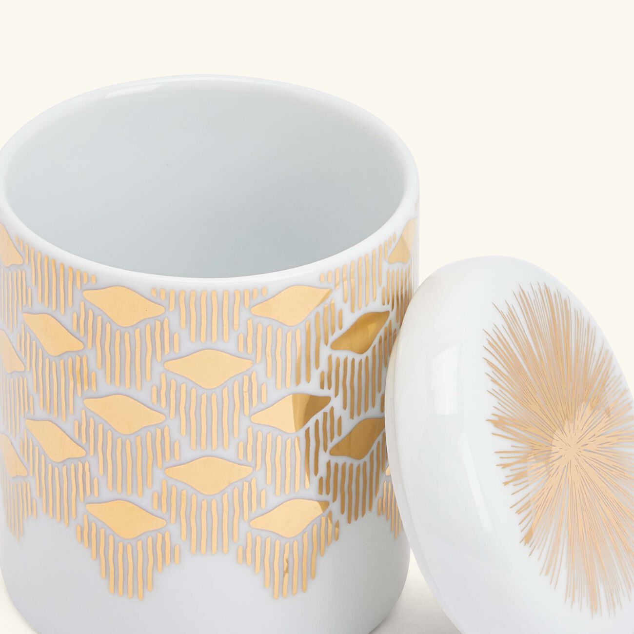 silsal tamrah by razan alazzouni sugar pot