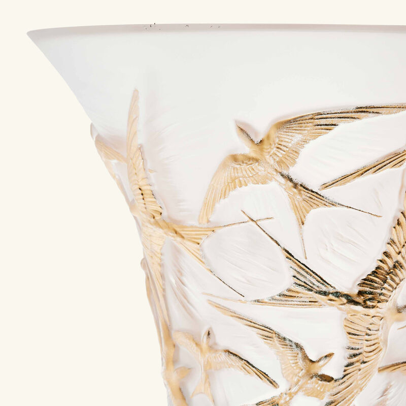 lalique hirondelles vase medium gold