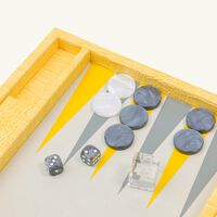 Alligator Backgammon Set Medium vido alligator backgammon set medium