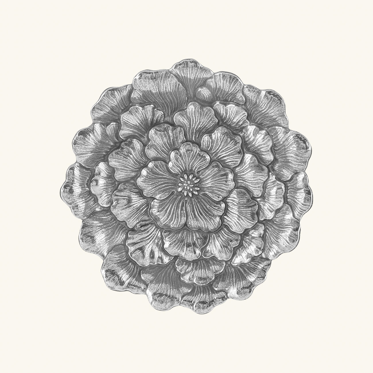 بوتشيلاتي وعاء على شكل زهرة الجاردينيا فضي بحجم متوسط