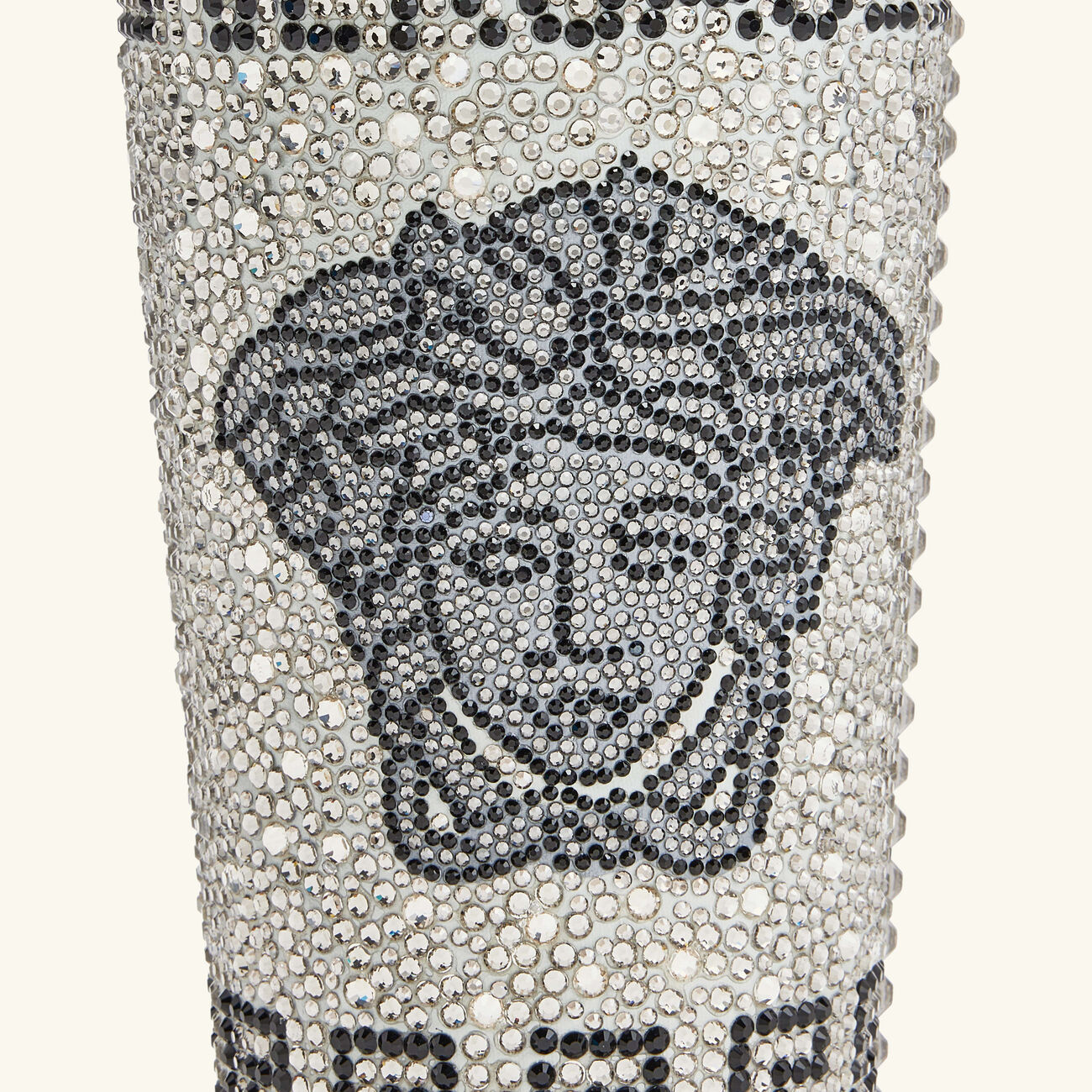 فيرساتشي كوب ميدوزا للسفر باللون الفضي