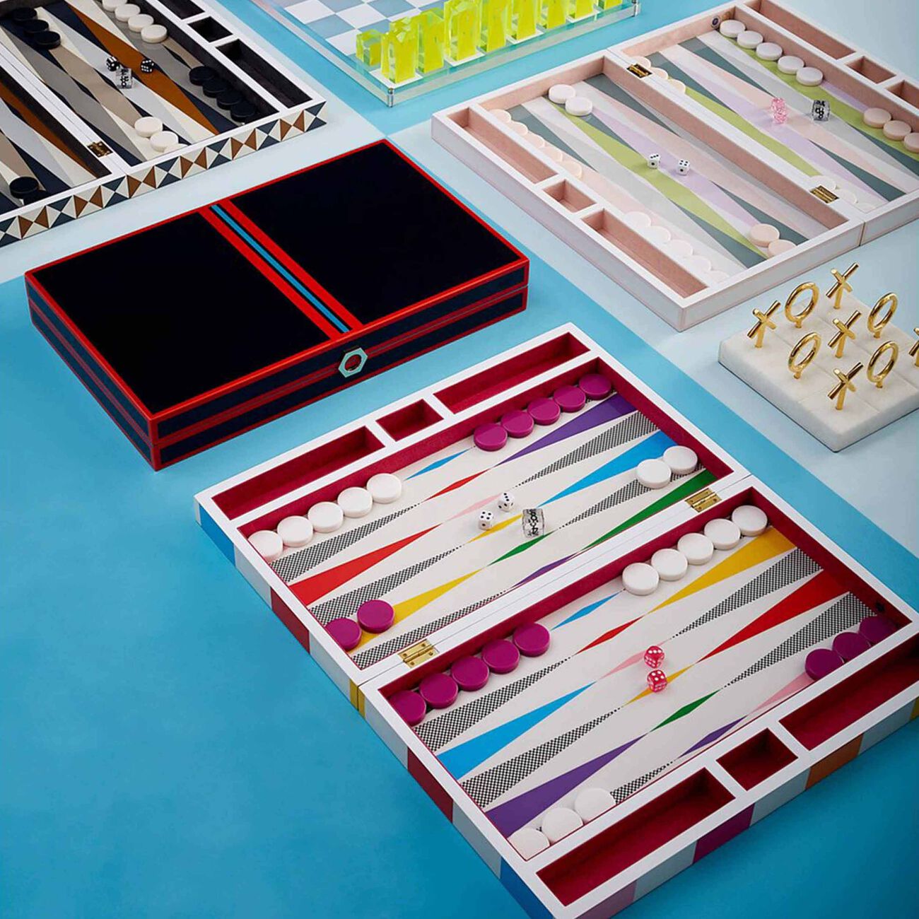 جوناثان أدلر مجموعة شطرنج وطاولة زهر