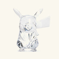 باكارا منحوتة صغيرة جدًا على شكل البوكيمون بيكاتشو شفافة