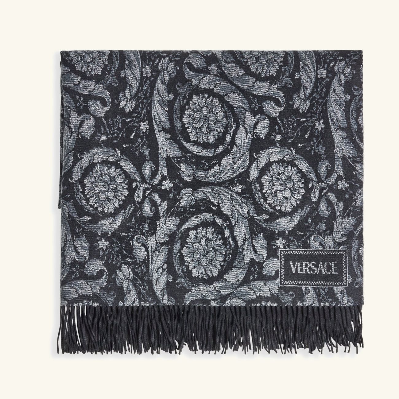 فيرساتشي بطانية بنقوش عصر النهضة من باروكو