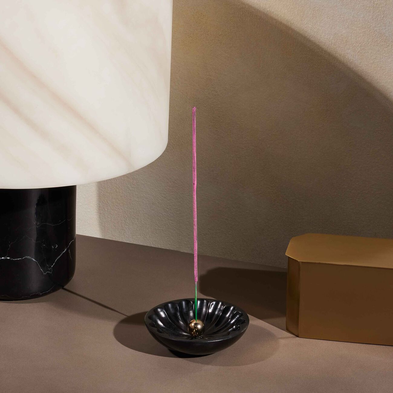 إيرا أودايبور مبخرة كمال