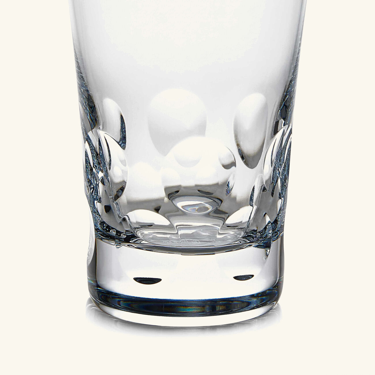 باكارا طقم بيلوجا مؤلف من كأسين للشرب بتصميم طويل باللون الشفاف