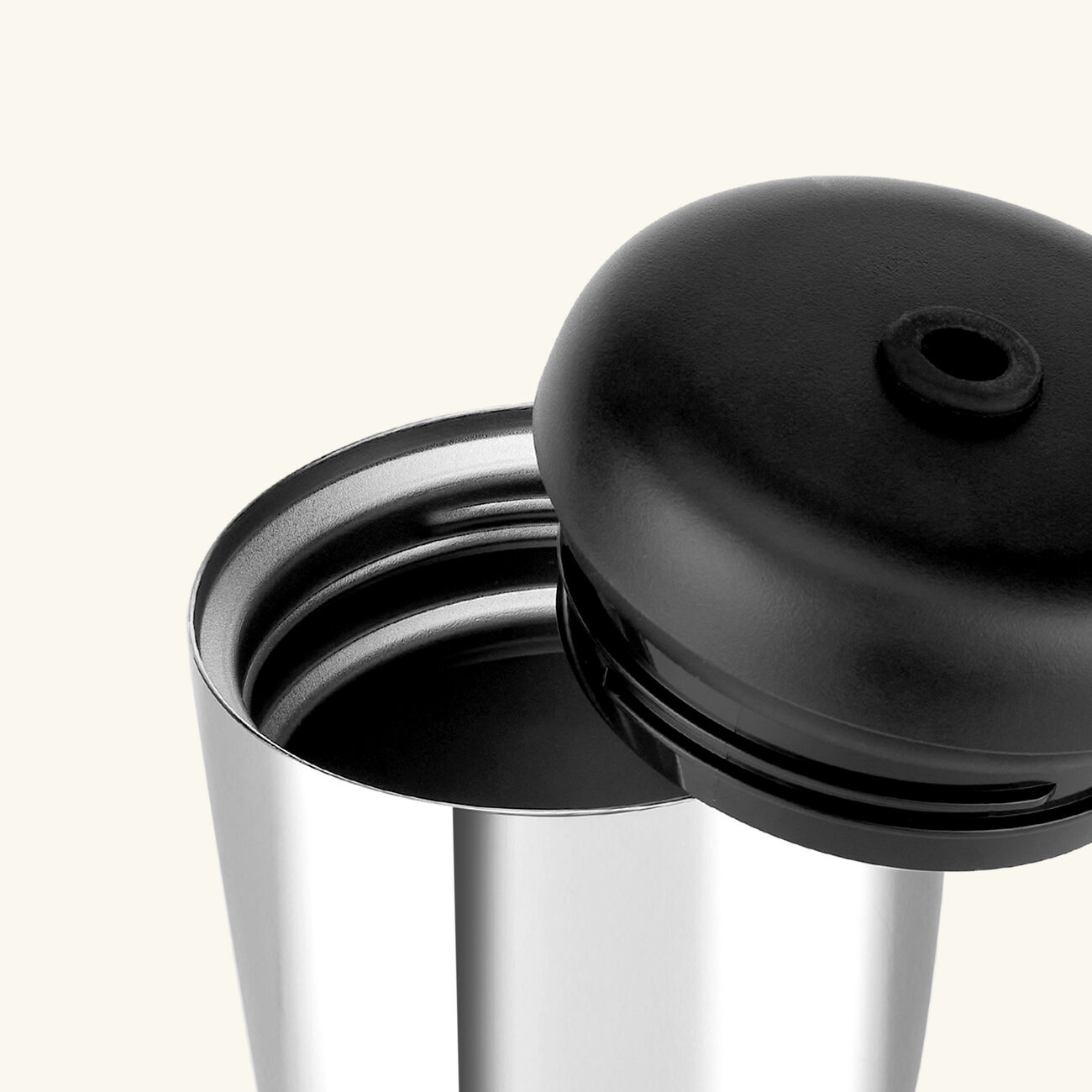 Sky Travel Cup With Straw Silver 0.4L georg jensen sky travel cup with straw silver 0 4l