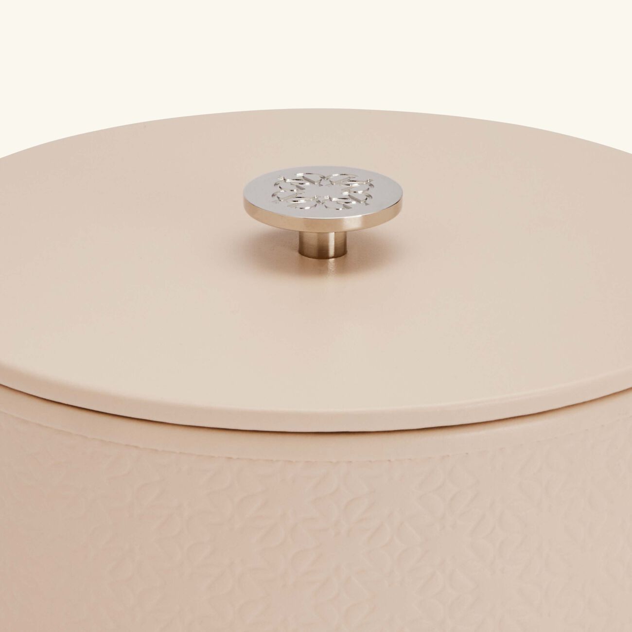 Elie Saab Trinket Box Round Medium Torrone Beige giobagnara elie saab trinket box round medium torrone beige