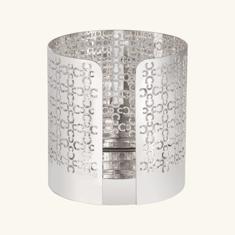 حامل الشموع آيكونك باللون الفضي كريستوفل حامل الشموع آيكونك باللون الفضي